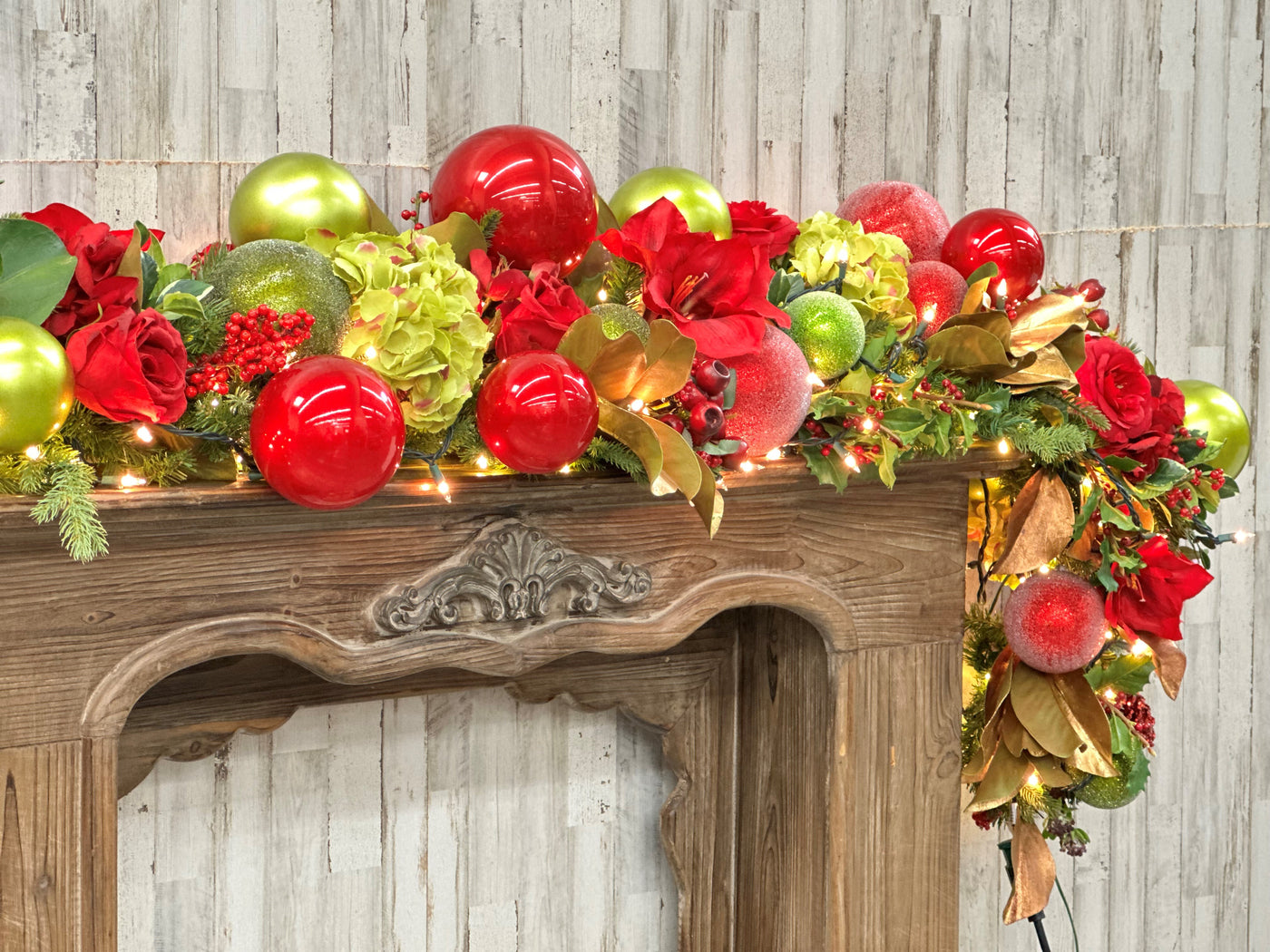 luxury pre-decorated ornament holiday garland